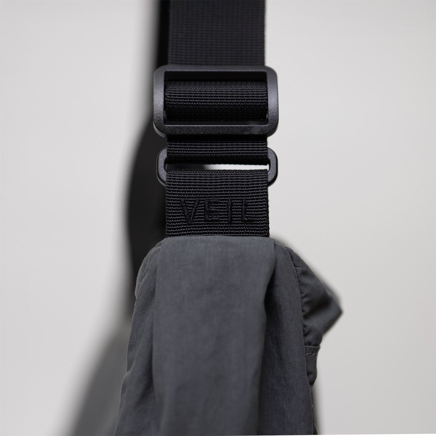 VEIL Shoulder Gray | SET