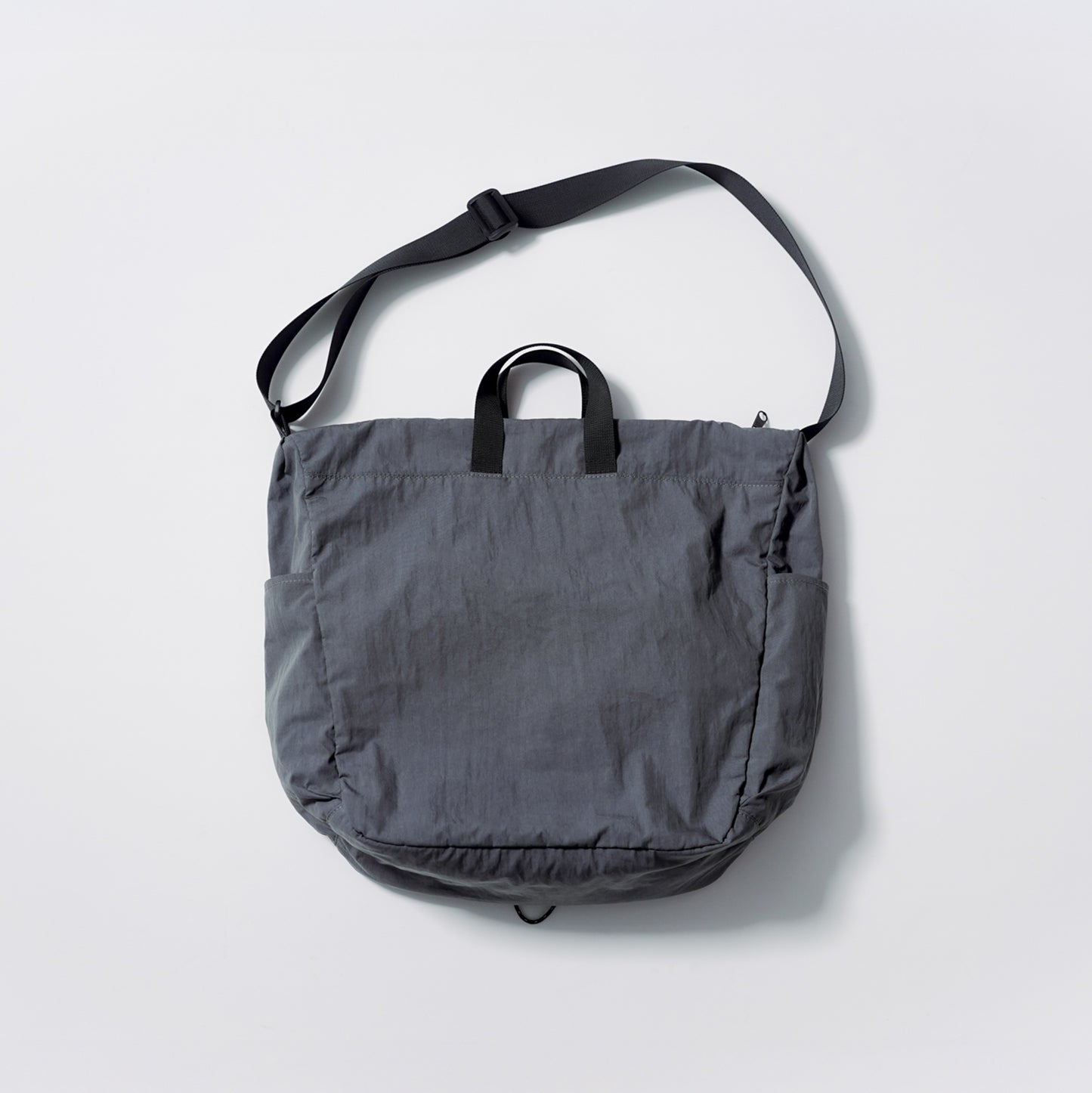 VEIL shoulder Gray Outer