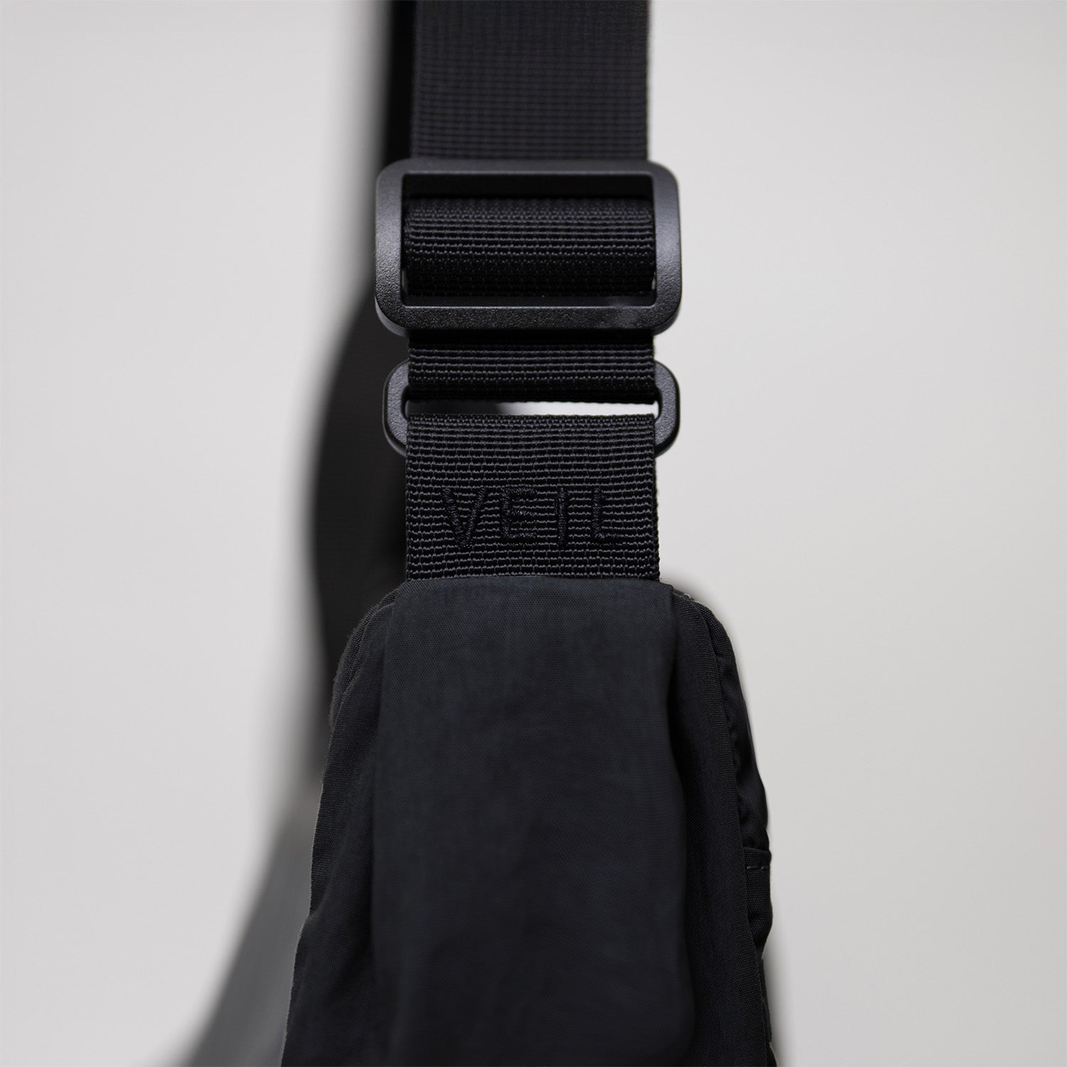 VEIL Shoulder Black / SET